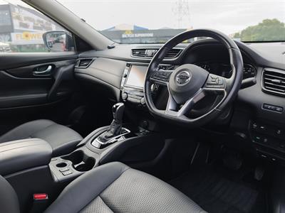 2020 Nissan X-trail - Thumbnail