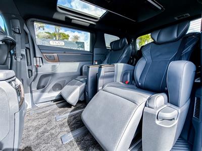 2023 Toyota Vellfire - Thumbnail