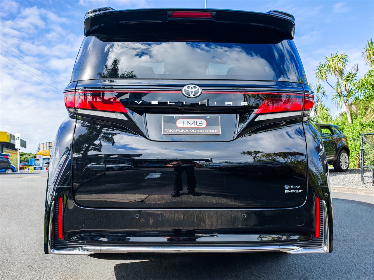 2023 Toyota Vellfire
