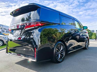 2023 Toyota Vellfire - Thumbnail
