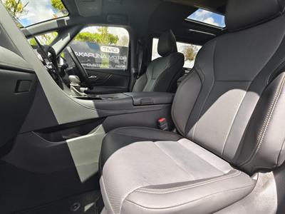 2025 Toyota Alphard - Thumbnail