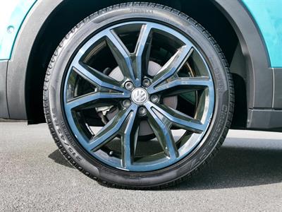 2020 Volkswagen T-Cross - Thumbnail