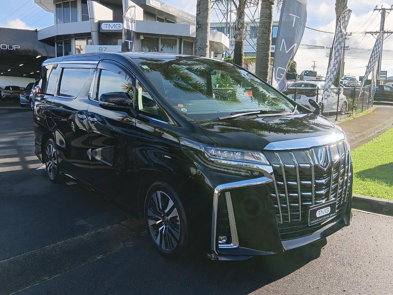 2023 Toyota Alphard