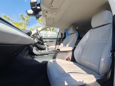 2021 Land Rover Range Rover - Thumbnail