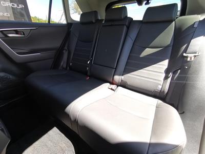 2019 Toyota Rav4 - Thumbnail