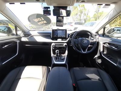 2019 Toyota Rav4 - Thumbnail