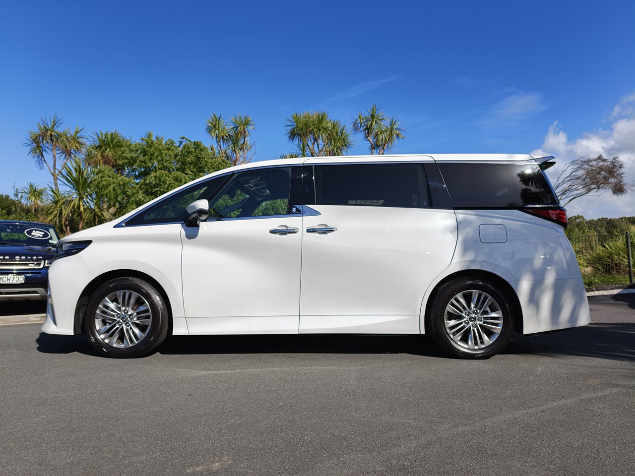 2026 Toyota Alphard