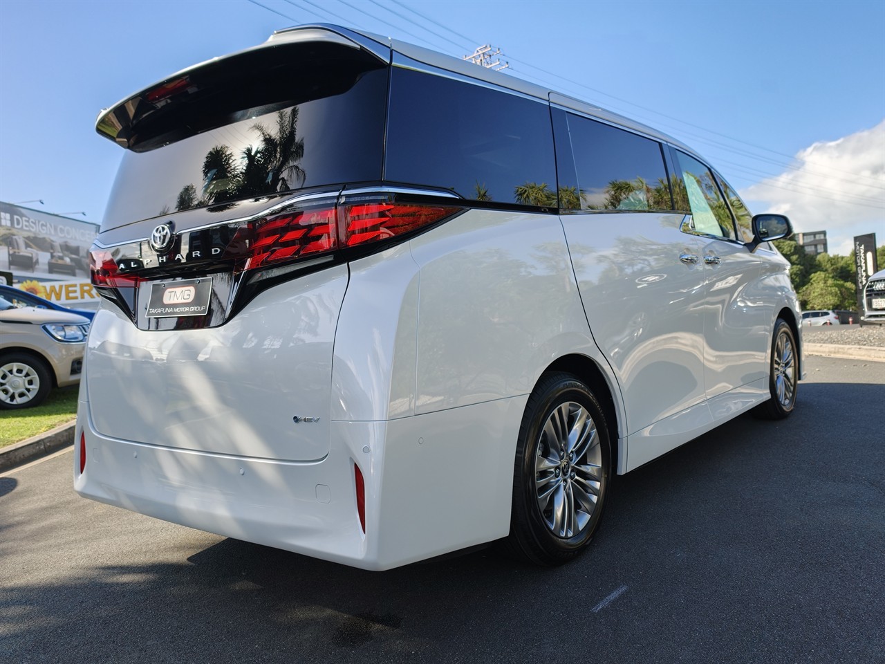 2026 Toyota Alphard