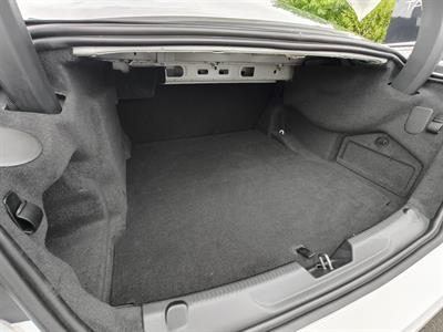 2017 Jaguar XE - Thumbnail