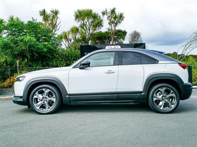 2020 Mazda MX-30 - Thumbnail