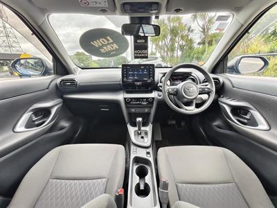 2020 Toyota Yaris Cross - Thumbnail