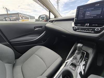 2020 Toyota Corolla - Thumbnail