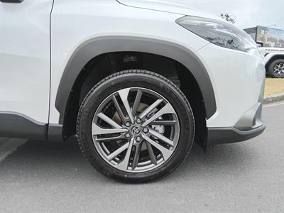 2025 Toyota Corolla Cross - Thumbnail