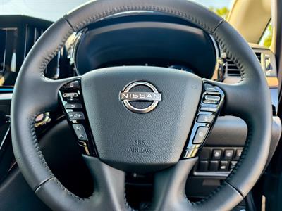 2025 Nissan Elgrand - Thumbnail