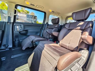 2025 Nissan Elgrand - Thumbnail