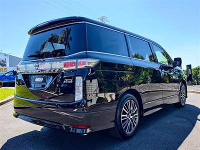 2025 Nissan Elgrand - Thumbnail