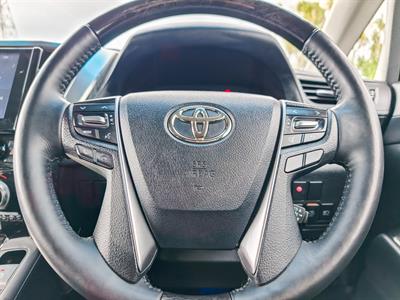 2023 Toyota Alphard - Thumbnail