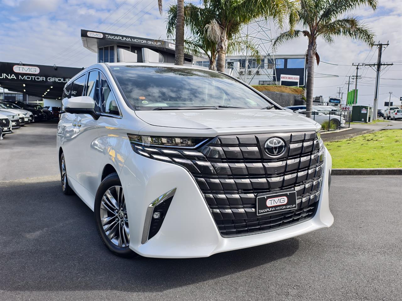 2024 Toyota Alphard