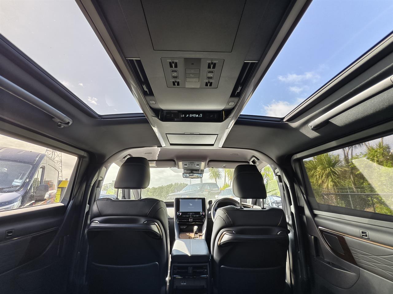 2024 Toyota Alphard