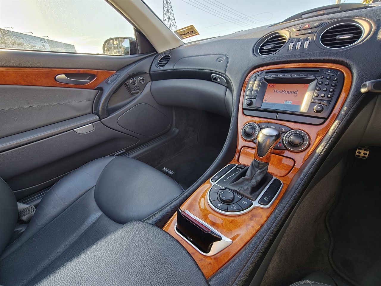 2004 Mercedes-Benz SL 500