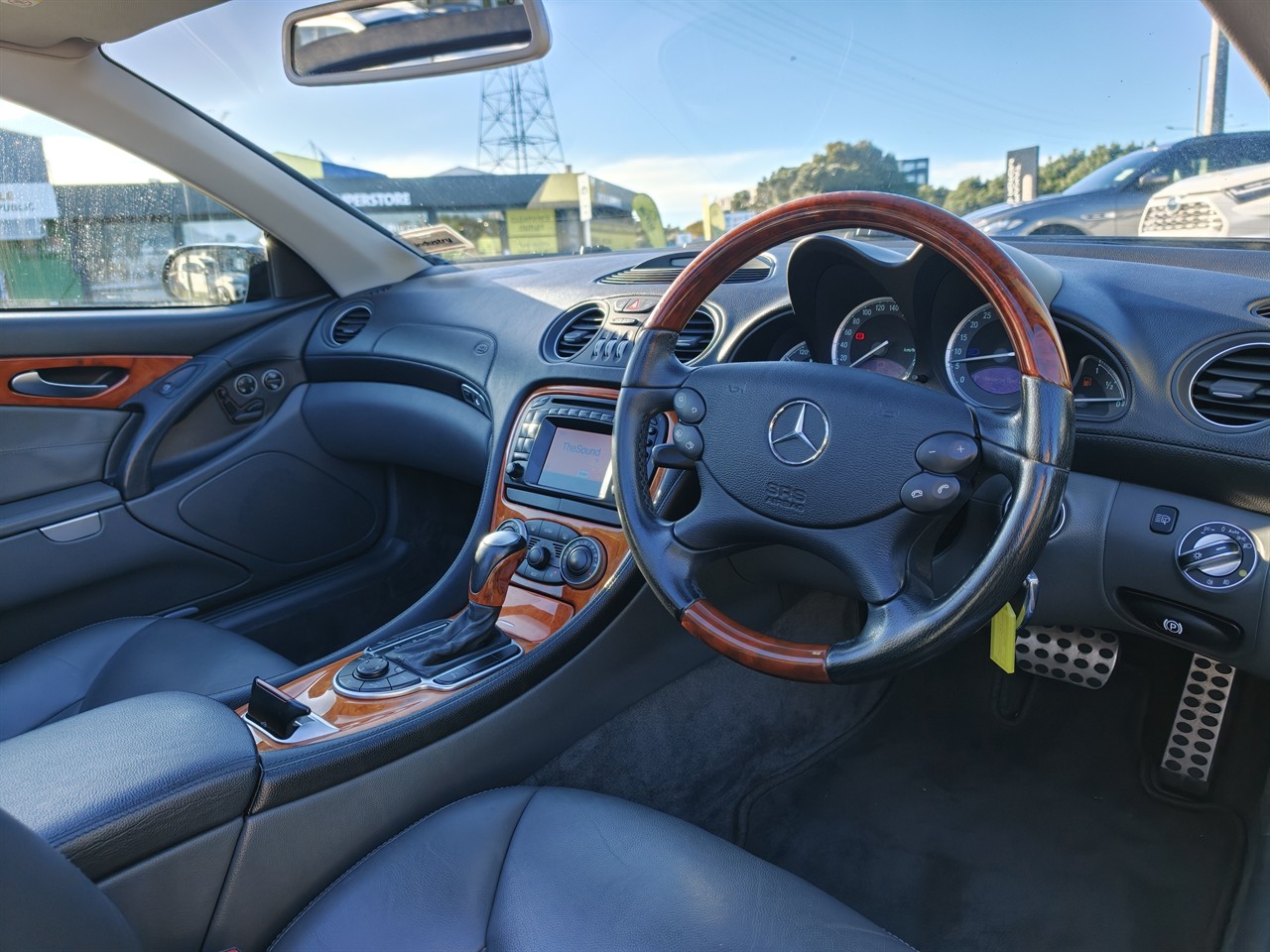 2004 Mercedes-Benz SL 500