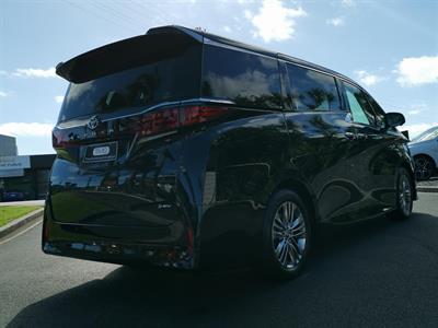 2024 Toyota Alphard - Thumbnail