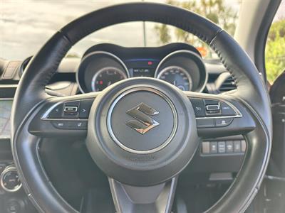 2018 Suzuki Swift - Thumbnail