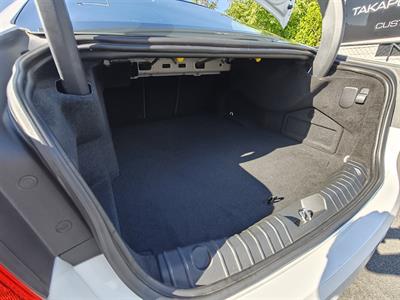 2020 Jaguar XF - Thumbnail