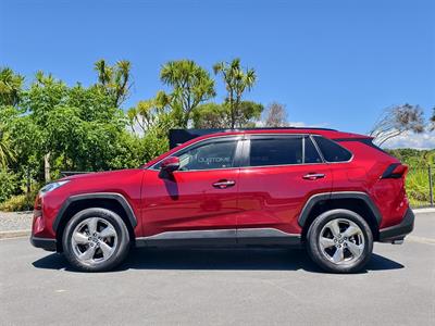 2020 Toyota Rav4 - Thumbnail