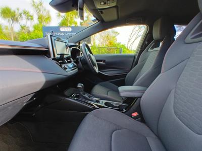 2019 Toyota Corolla - Thumbnail