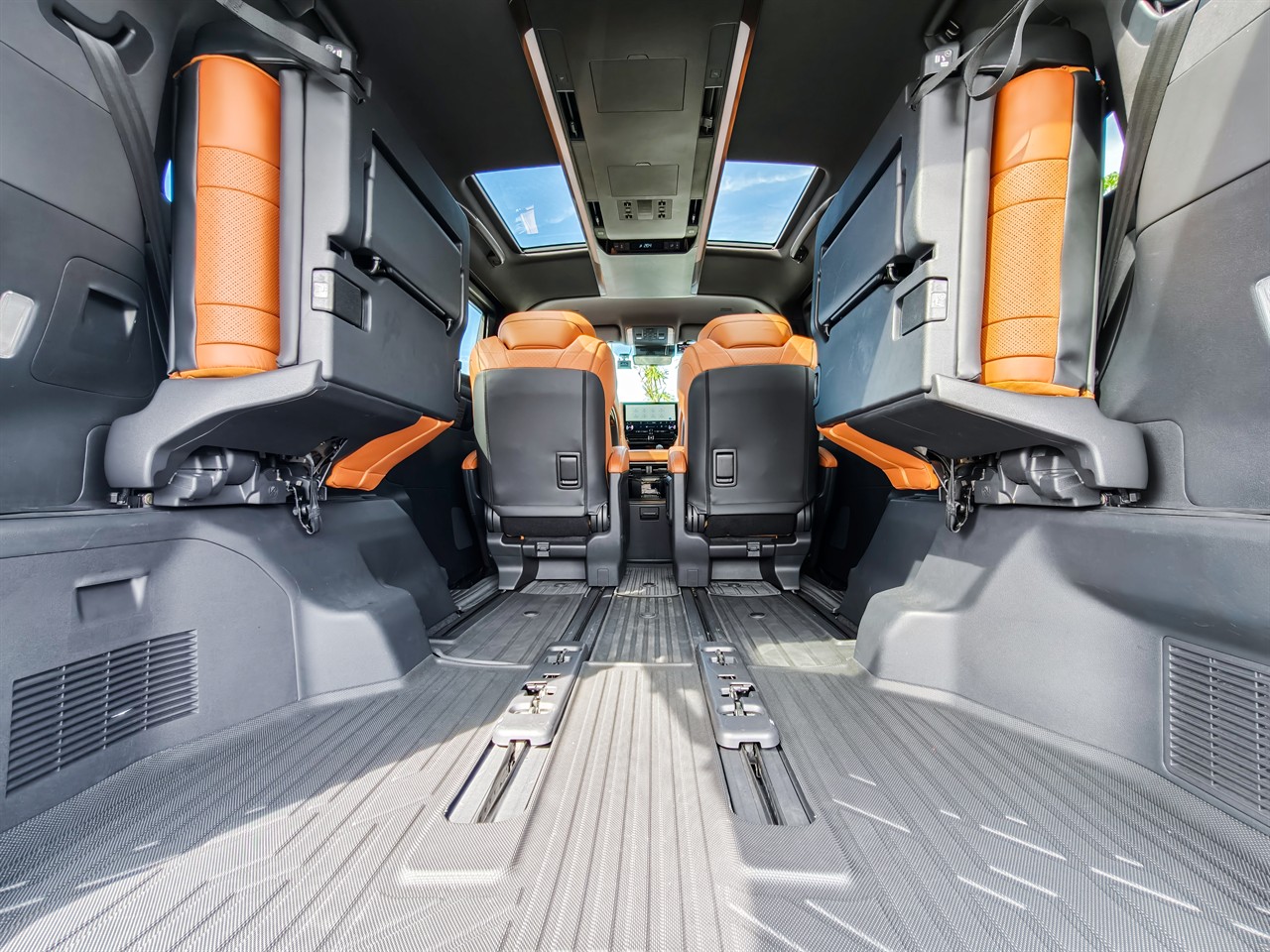 2024 Toyota Vellfire