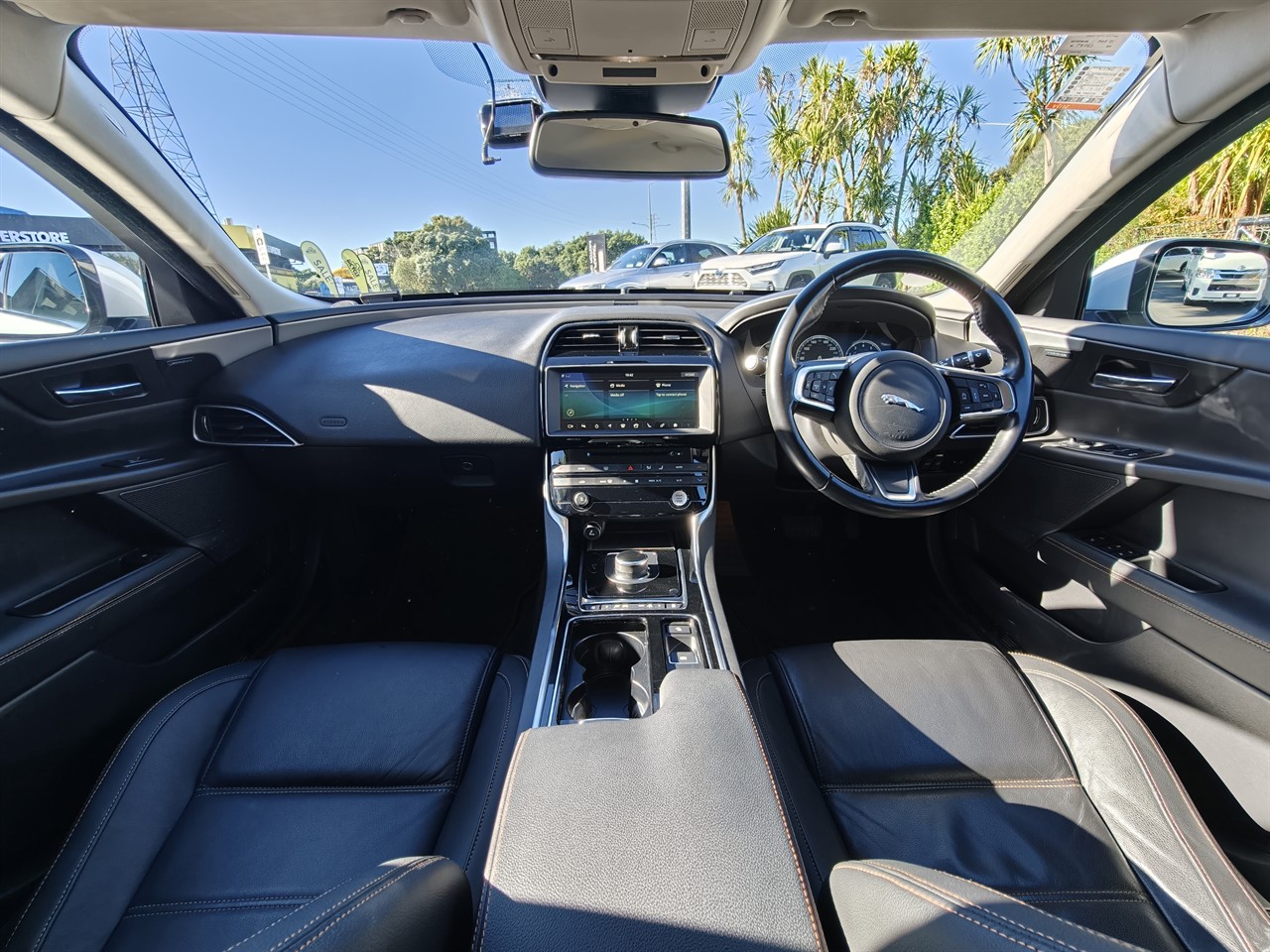 2018 Jaguar XE