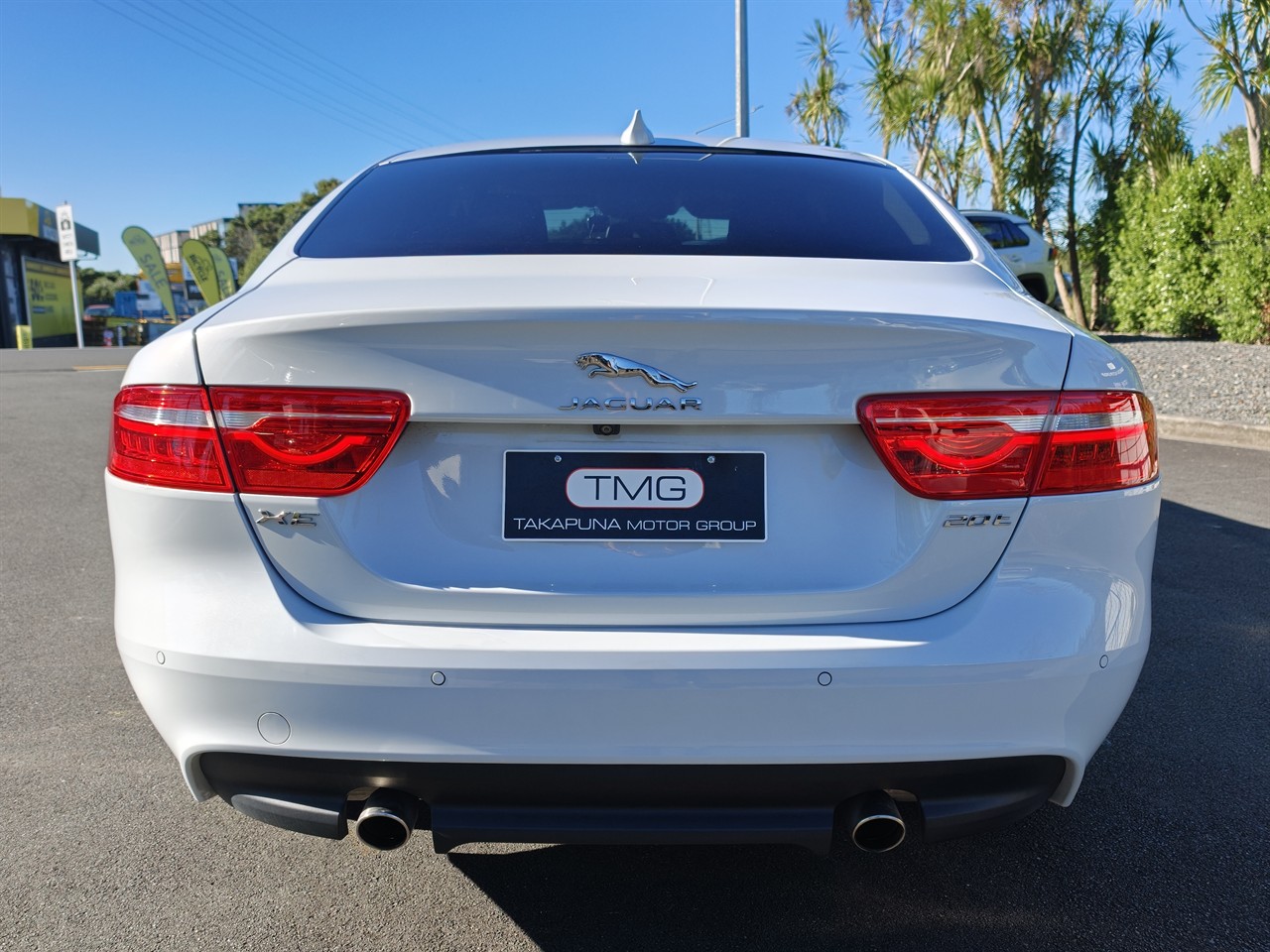 2018 Jaguar XE