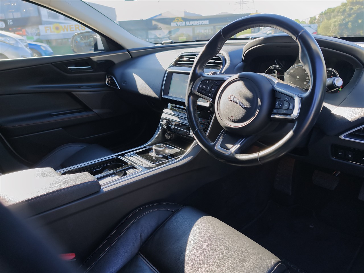 2018 Jaguar XE
