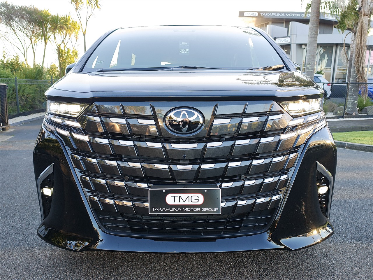 2026 Toyota Alphard