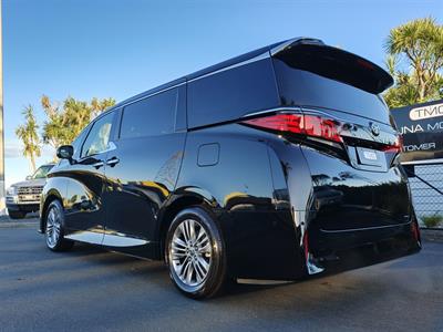 2026 Toyota Alphard - Thumbnail