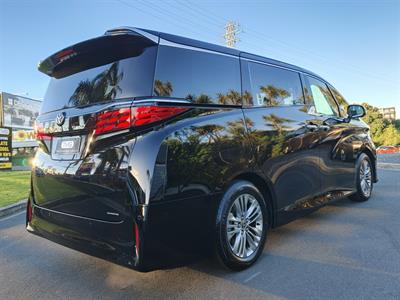 2026 Toyota Alphard - Thumbnail