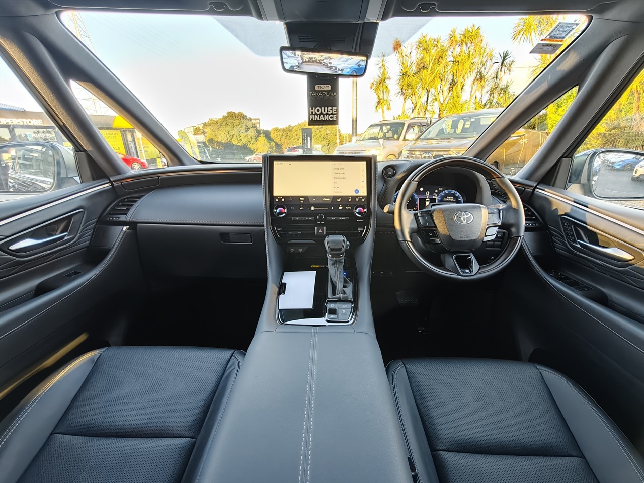 2026 Toyota Alphard