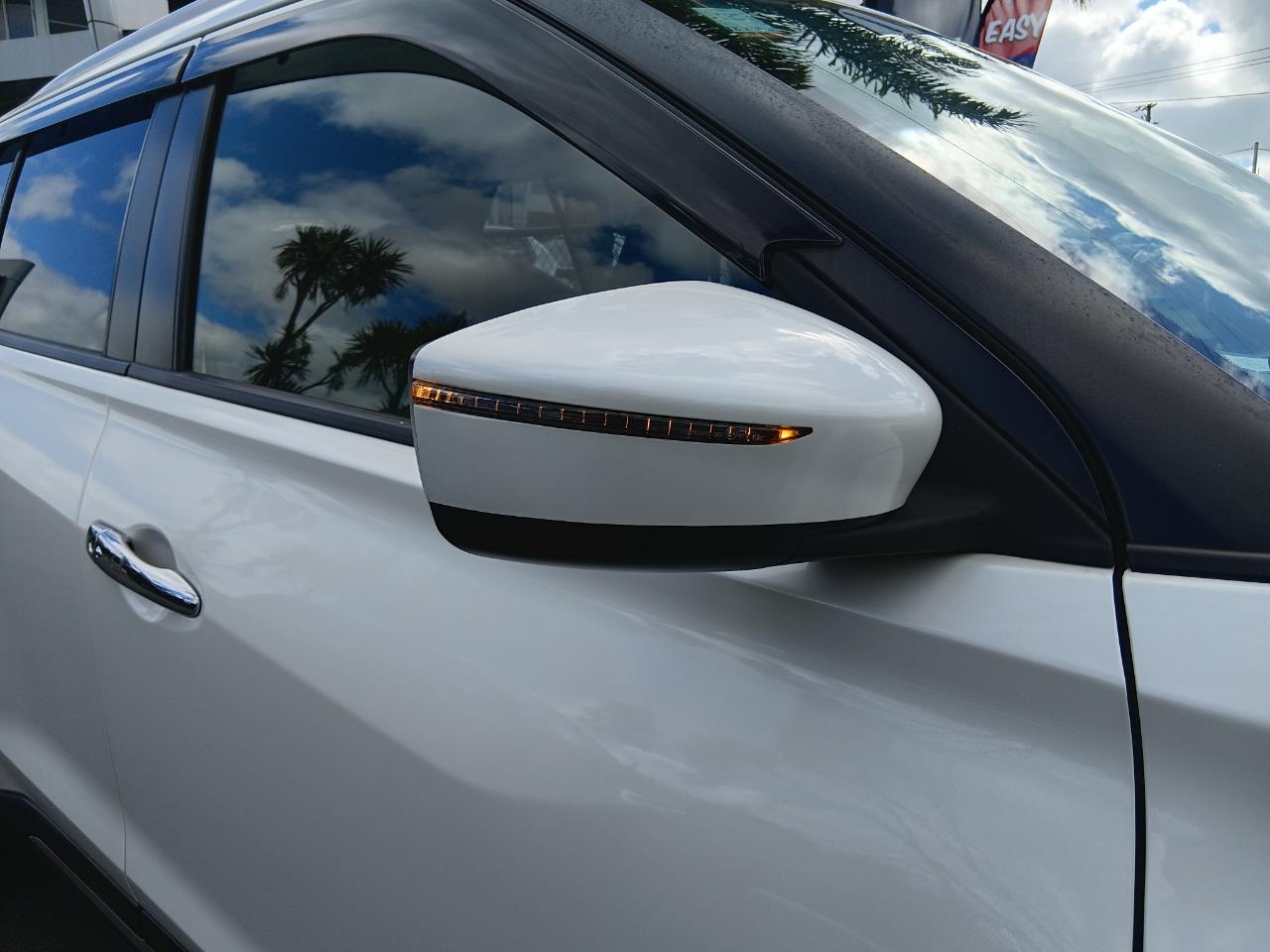 2020 Nissan KICKS