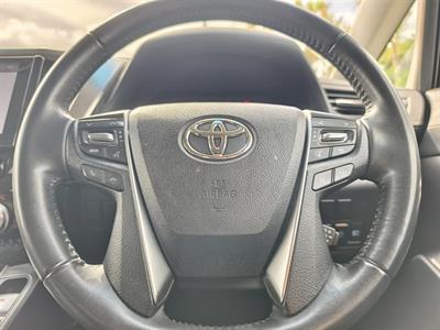 2021 Toyota Alphard - Thumbnail