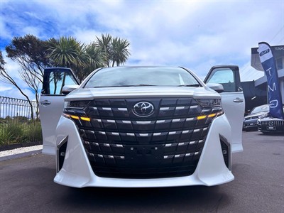 2023 Toyota Alphard - Thumbnail