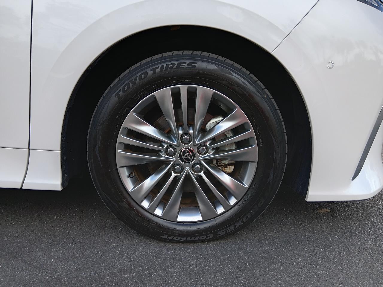 2023 Toyota Alphard