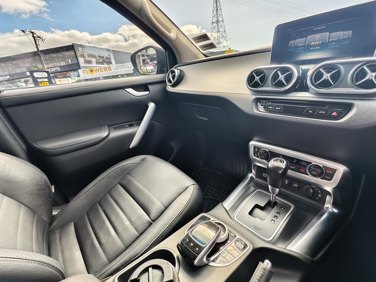 2020 Mercedes-Benz X-Class