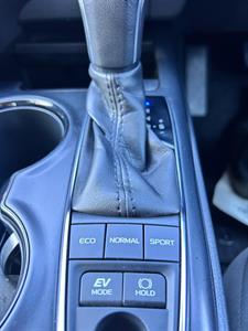 2019 Toyota camry - Thumbnail