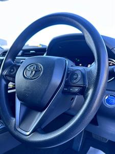 2019 Toyota camry - Thumbnail