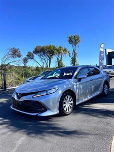 2019 Toyota camry - Thumbnail