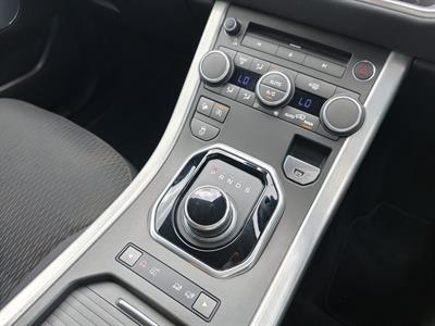 2017 Land Rover Range Rover Evoque - Thumbnail