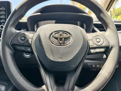 2022 Toyota Corolla - Thumbnail