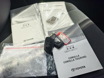 2022 Toyota Corolla - Thumbnail