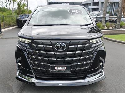 2025 Toyota Alphard - Thumbnail